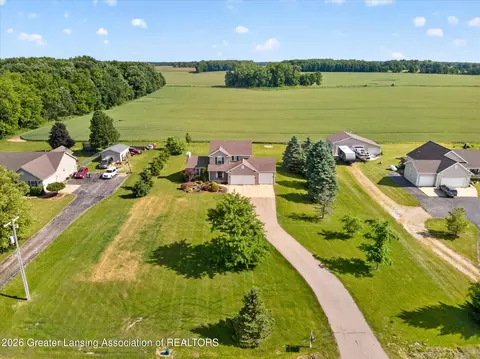 View/Area - 11430 W Howe Rd, Eagle, MI 48822 photo 3 of 11