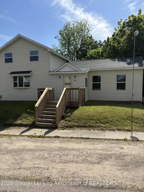 352 N Maple St, Fowler, MI 48835