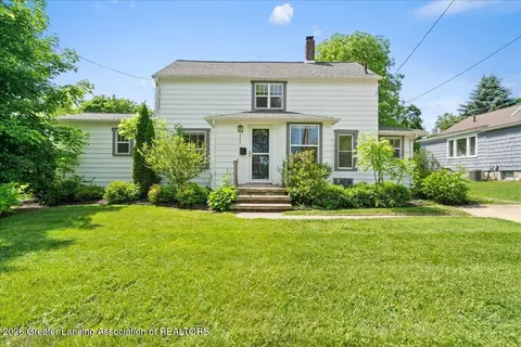 427 Center St, Mason, MI 48854