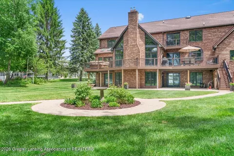 Exterior - 808 E Geneva Dr, Dewitt, MI 48820 photo 15 of 17