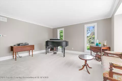 Living - 808 E Geneva Dr, Dewitt, MI 48820 photo 3 of 4