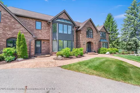 Exterior - 808 E Geneva Dr, Dewitt, MI 48820 photo 6 of 17