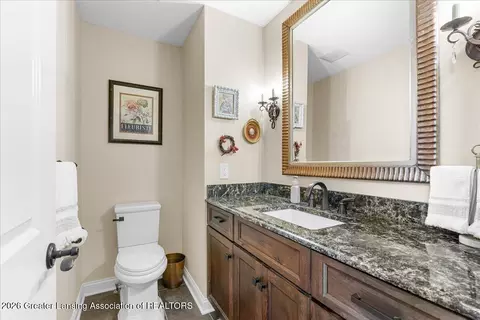 Bath - 808 E Geneva Dr, Dewitt, MI 48820 photo 1 of 7