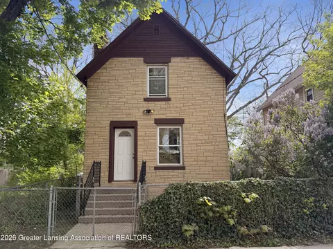 1029 Clear St, Lansing, MI 48910