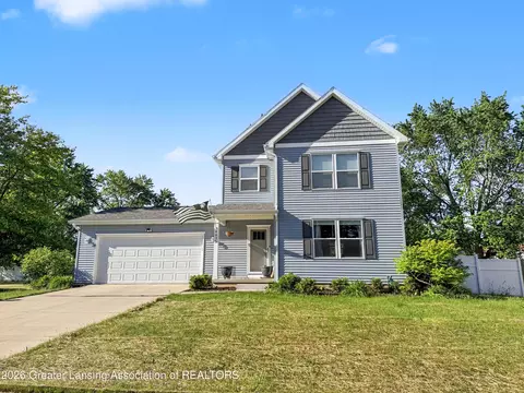 4035 Glenburne Blvd, Lansing, MI 48911