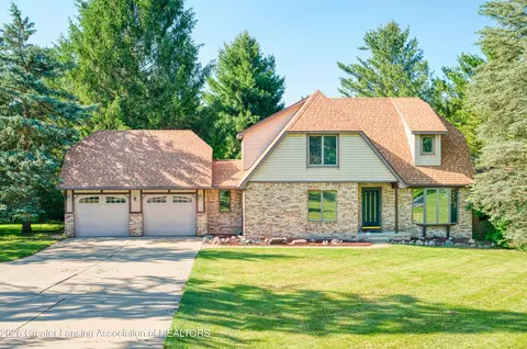 Exterior - 4580 N Smith Rd, Dimondale, MI 48821 photo 3 of 12