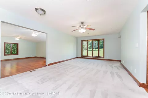 Living - 4580 N Smith Rd, Dimondale, MI 48821 photo 2 of 5