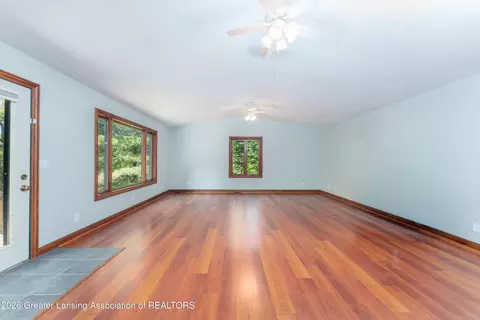 Living - 4580 N Smith Rd, Dimondale, MI 48821 photo 4 of 5