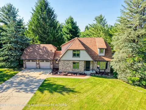 4580 N Smith Rd, Dimondale, MI 48821
