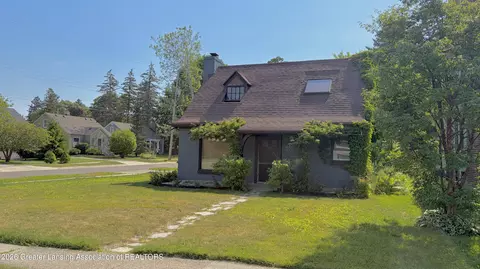 950 Westlawn Ave, East Lansing, MI 48823