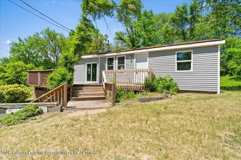 411 Chilson Ave, Lansing, MI 48906