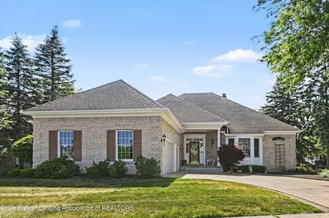 6099 W Longview Dr, East Lansing, MI 48823