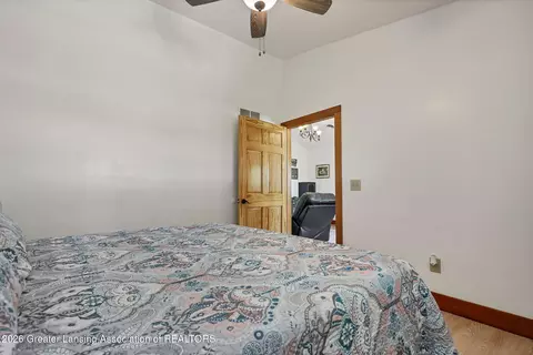 Bedroom - 4507 Ballantine Rd, Bath, MI 48808 photo 9 of 9