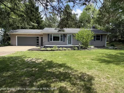 8809 Cook Rd, Olivet, MI 49076