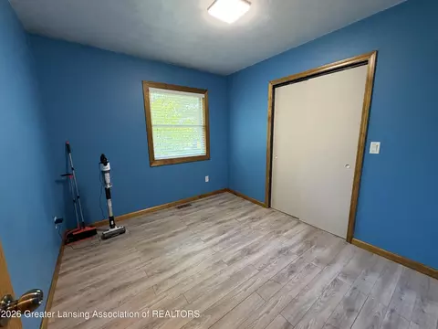 Bedroom - 8809 Cook Rd, Olivet, MI 49076 photo 5 of 6