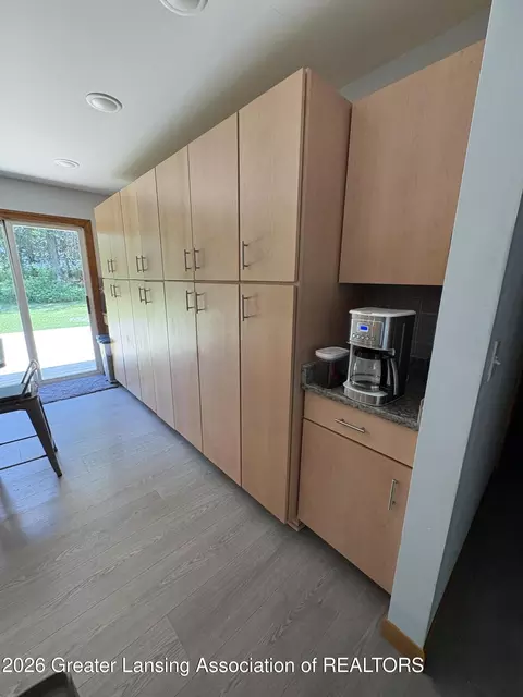 Kitchen - 8809 Cook Rd, Olivet, MI 49076 photo 5 of 8