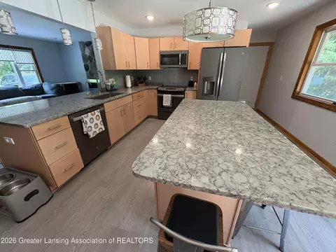 Kitchen - 8809 Cook Rd, Olivet, MI 49076 photo 7 of 8