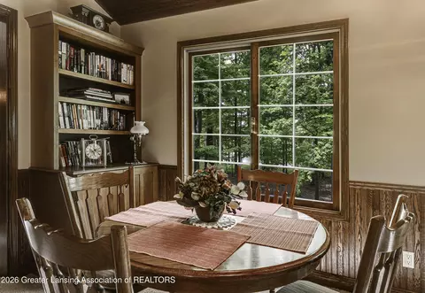 Dining - 559 Creyts Rd, Dimondale, MI 48821 photo 3 of 3