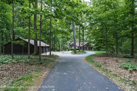 Exterior - 559 Creyts Rd, Dimondale, MI 48821 photo 13 of 13