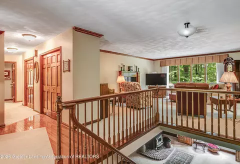 Entry Way - 559 Creyts Rd, Dimondale, MI 48821 photo 1 of 3