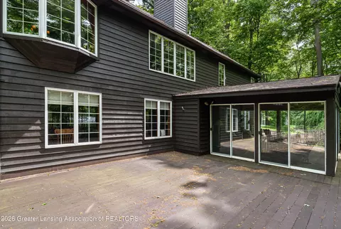 Exterior - 559 Creyts Rd, Dimondale, MI 48821 photo 7 of 13