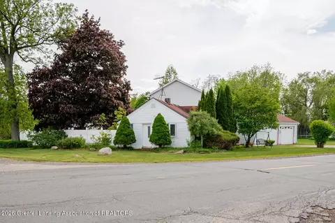 1995 N Every Rd, Mason, MI 48854