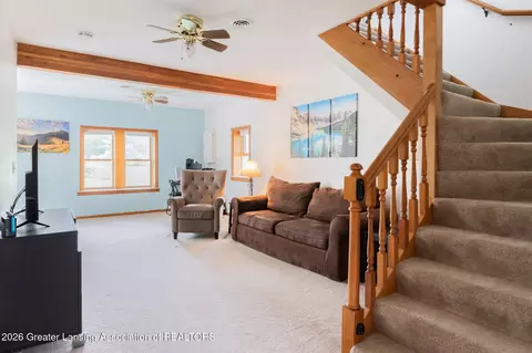 Living - 5733 Sleight Rd, Bath, MI 48808 photo 2 of 4