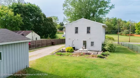 Exterior - 5733 Sleight Rd, Bath, MI 48808 photo 1 of 2