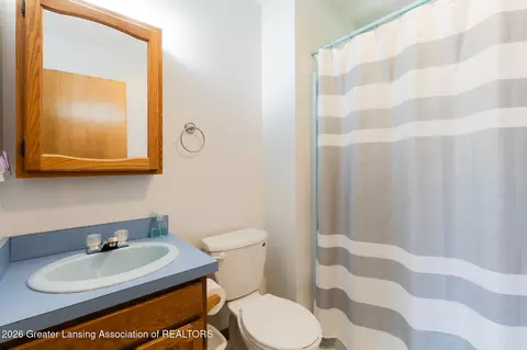 Bath - 5733 Sleight Rd, Bath, MI 48808 photo 3 of 3