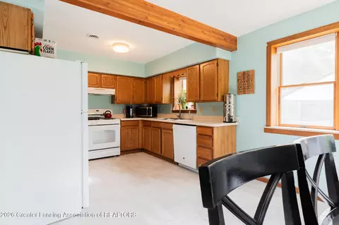 Kitchen - 5733 Sleight Rd, Bath, MI 48808 photo 1 of 4
