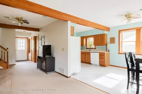 Entry Way - 5733 Sleight Rd, Bath, MI 48808 photo 1 of 5