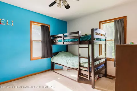 Bedroom - 5733 Sleight Rd, Bath, MI 48808 photo 6 of 6