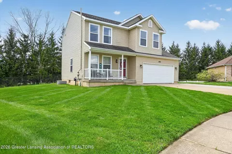 2193 Frontier Ct, Holt, MI 48842