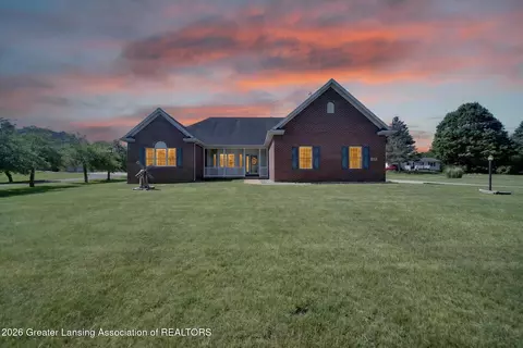 13539 S Wright Rd, Eagle, MI 48822