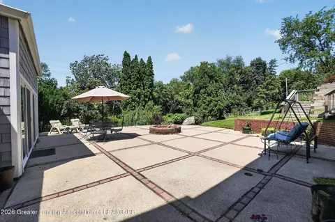 Exterior - 4426 Barton Rd, Lansing, MI 48917 photo 21 of 24