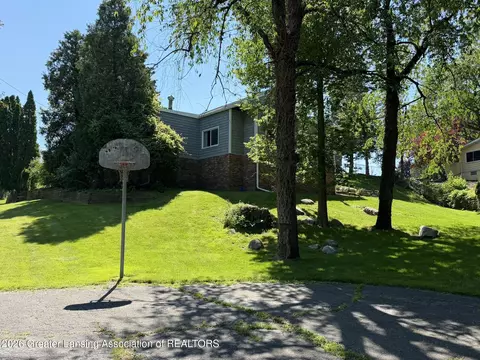 Exterior - 4426 Barton Rd, Lansing, MI 48917 photo 15 of 24