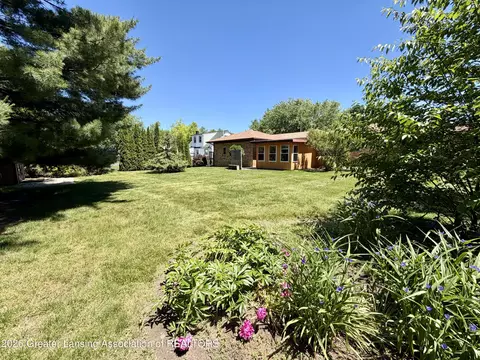 Exterior - 15418 Chetwyn Dr, Lansing, MI 48906 photo 8 of 9