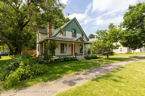 420 E Henry St, Charlotte, MI 48813