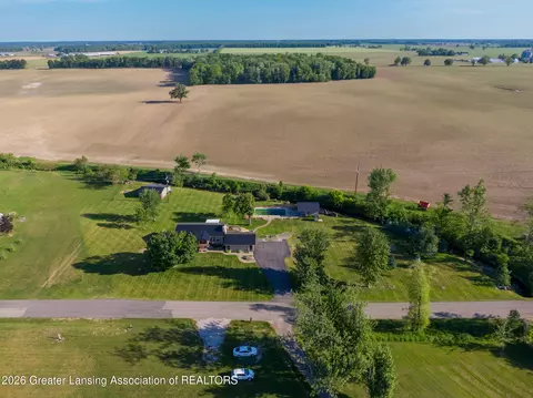 3720 Noble Rd, Williamston, MI 48895