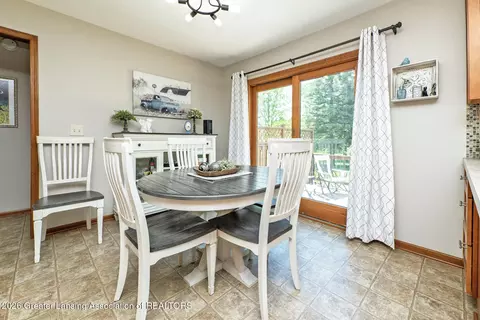 Dining - 2658 E Gresham Hwy, Charlotte, MI 48813 photo 1 of 1