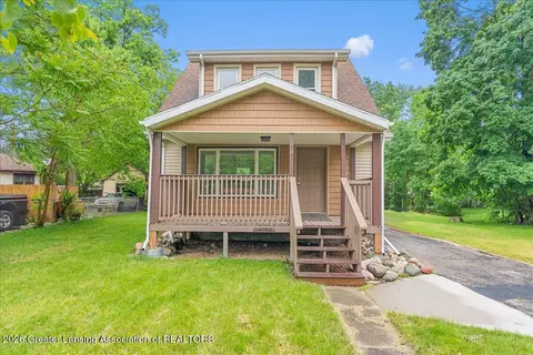1115 Regent St, Lansing, MI 48912