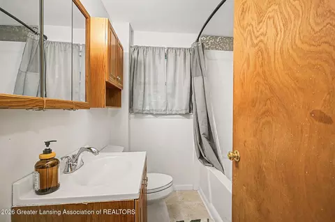 Bath - 4675 Van Atta Rd, Okemos, MI 48864 photo 1 of 2