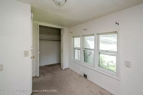 Bedroom - 1433 Bailey St, Lansing, MI 48910 photo 2 of 6