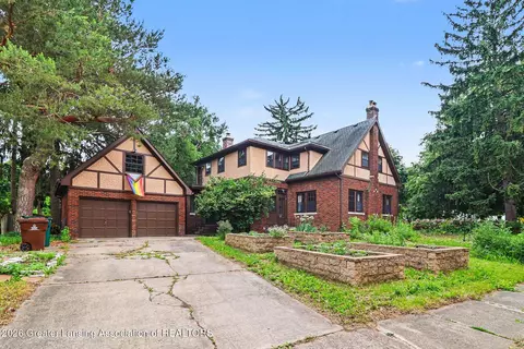 1726 W Lenawee St, Lansing, MI 48915