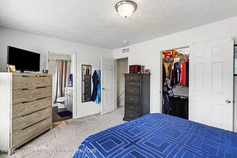 Bedroom - 238 Noleigh Ln, Dewitt, MI 48820 photo 2 of 5