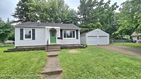 1220 Whyte St, Lansing, MI 48906