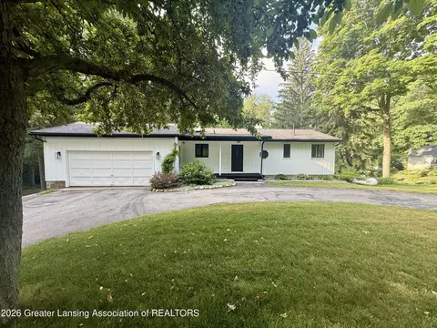 11766 Burke Hwy, Dimondale, MI 48821