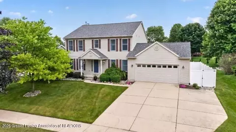 12321 Sea Pines Dr, Dewitt, MI 48820