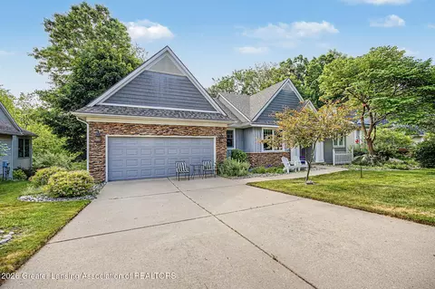 Exterior - 13201 Watercrest Dr, Dewitt, MI 48820 photo 2 of 12