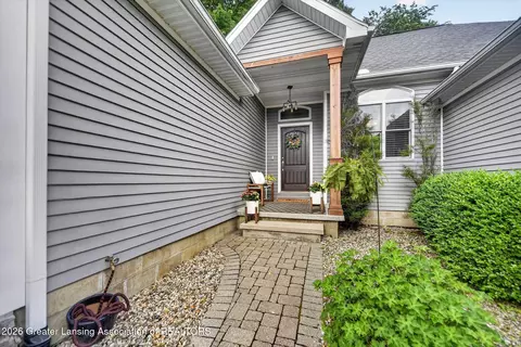 Exterior - 2040 Arbor Meadows Dr, Dewitt, MI 48820 photo 1 of 6